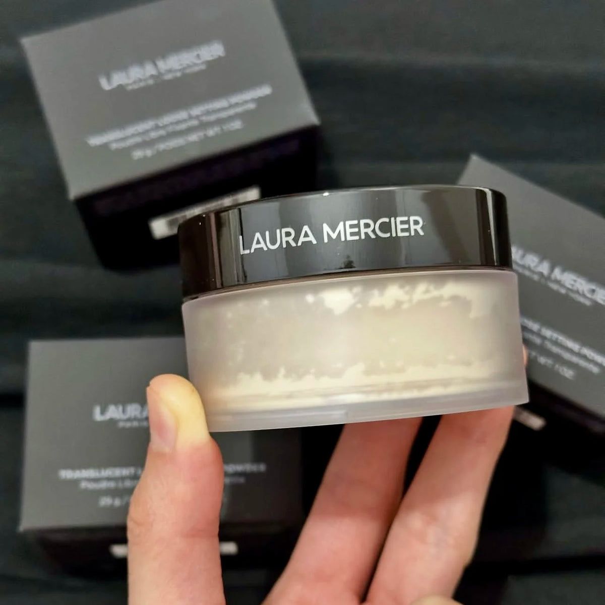 LUXE LINE Laura Mercier Translucent Loose Setting Powder – Oil Control Ultra-Blur