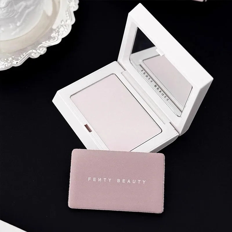 LUXE LINE Fenty Beauty Diamond Highlight Powder – Multi-Color Contour & Glow