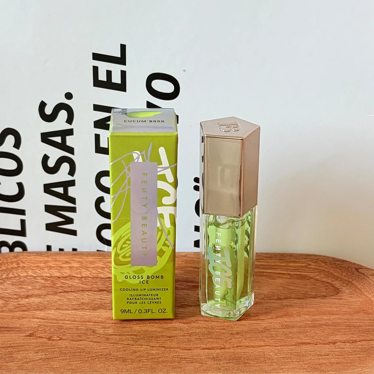 LUXE LINE Fenty Beauty Two-Tone Star Whirl Lip Gloss